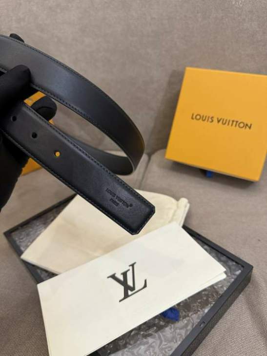 Picture of Louis Vuitton Belts _SKUfw199736827fw